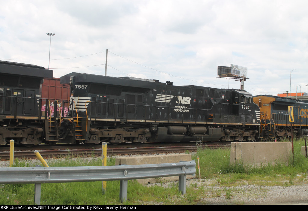 NS 7557 (1)